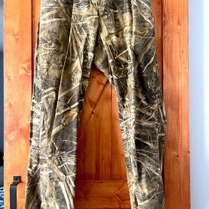 Camouflage Patterned Pants